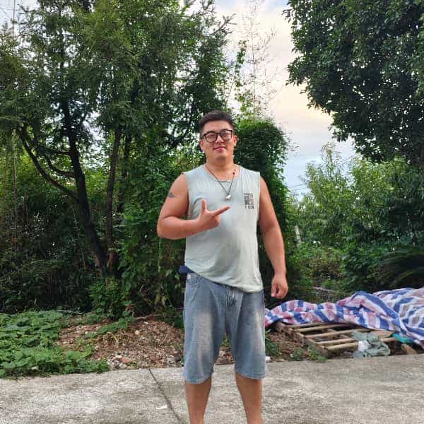 32岁岁浙江单身帅哥 - 石家庄吉缘网