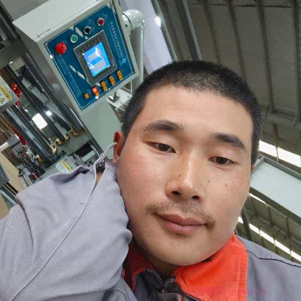 37岁岁江苏单身帅哥 - 石家庄吉缘网
